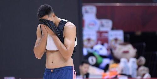 篮球爆料朱芳雨杜锋视频,朱芳雨杜锋同框，揭秘幕后故事与精彩瞬间